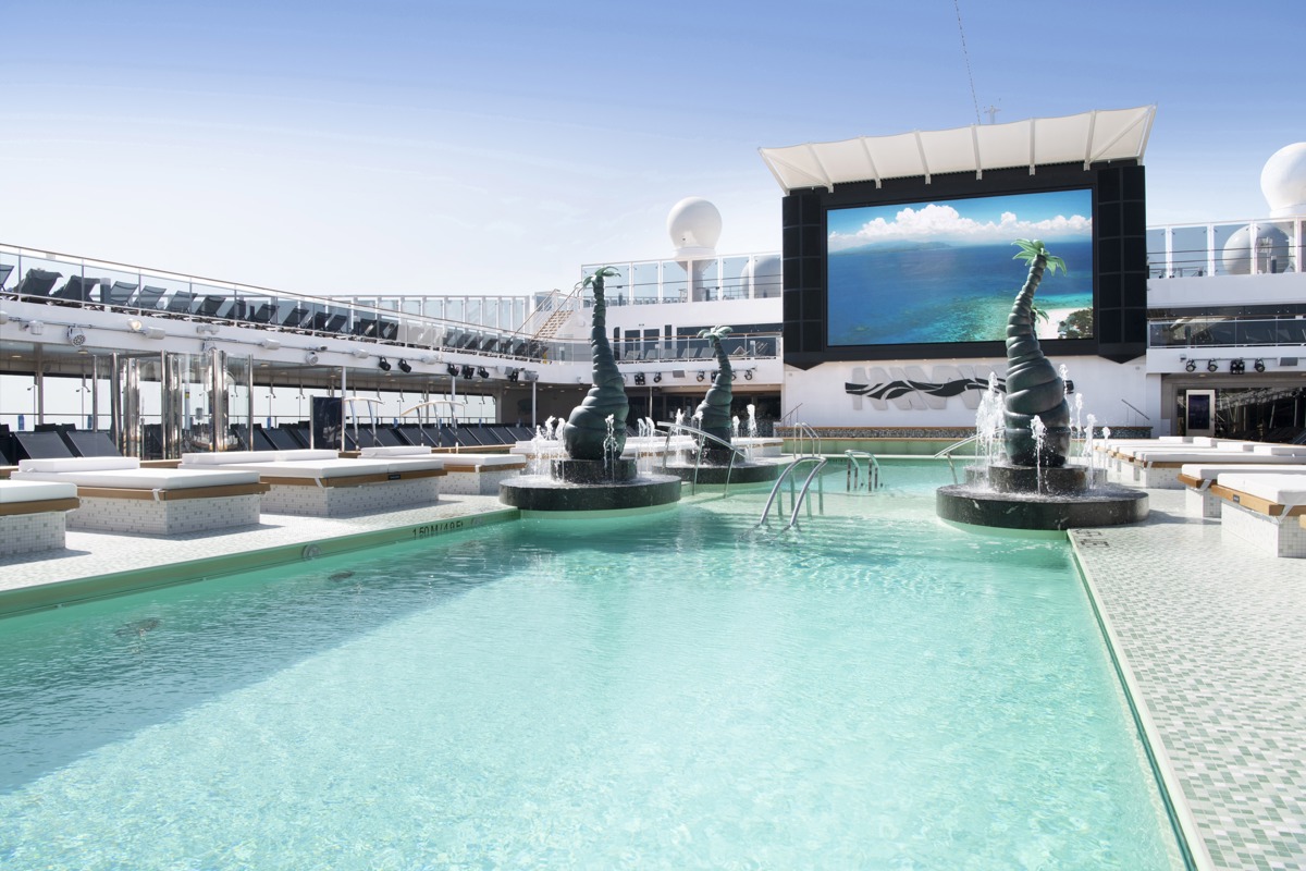 MSC Cruises MSC Belissima Atmosphere Pool 4.jpg