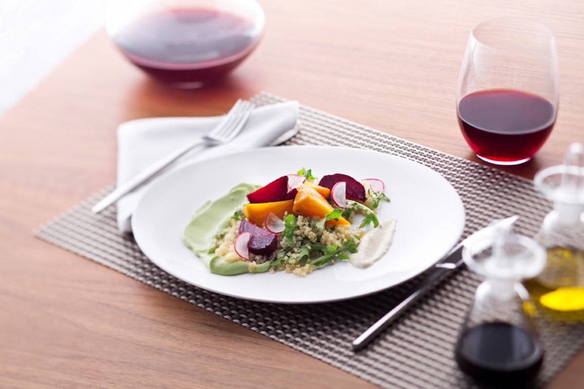 Royal Caribbean International Quantum of the Seas Interior Coastal Kitchen 1.jpg