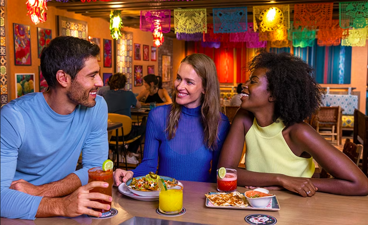 HOLA! Tacos & Cantina