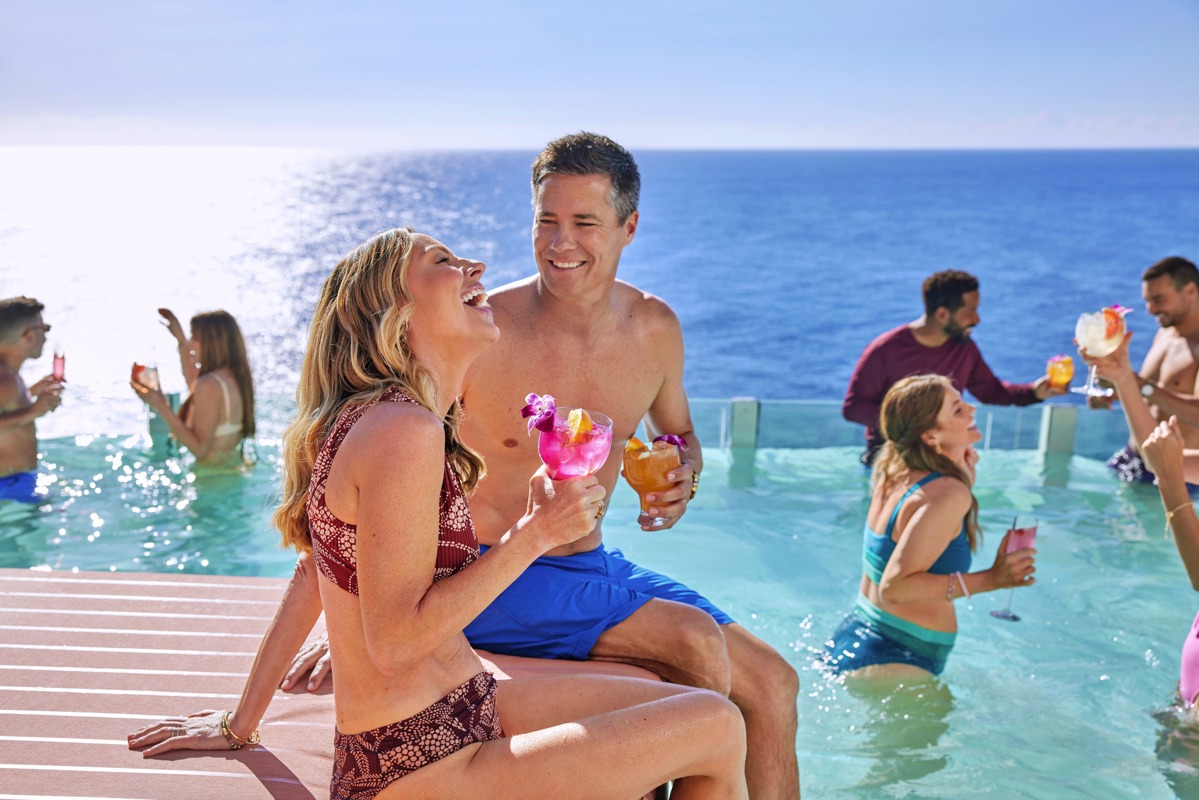 Rci Icon Of The Seas Hideaway Pool   R.Jordan 0.Jpg