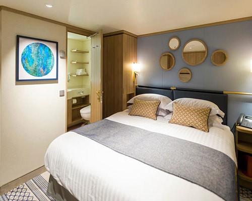 PO Iona Inside Outside Cabin.jpg