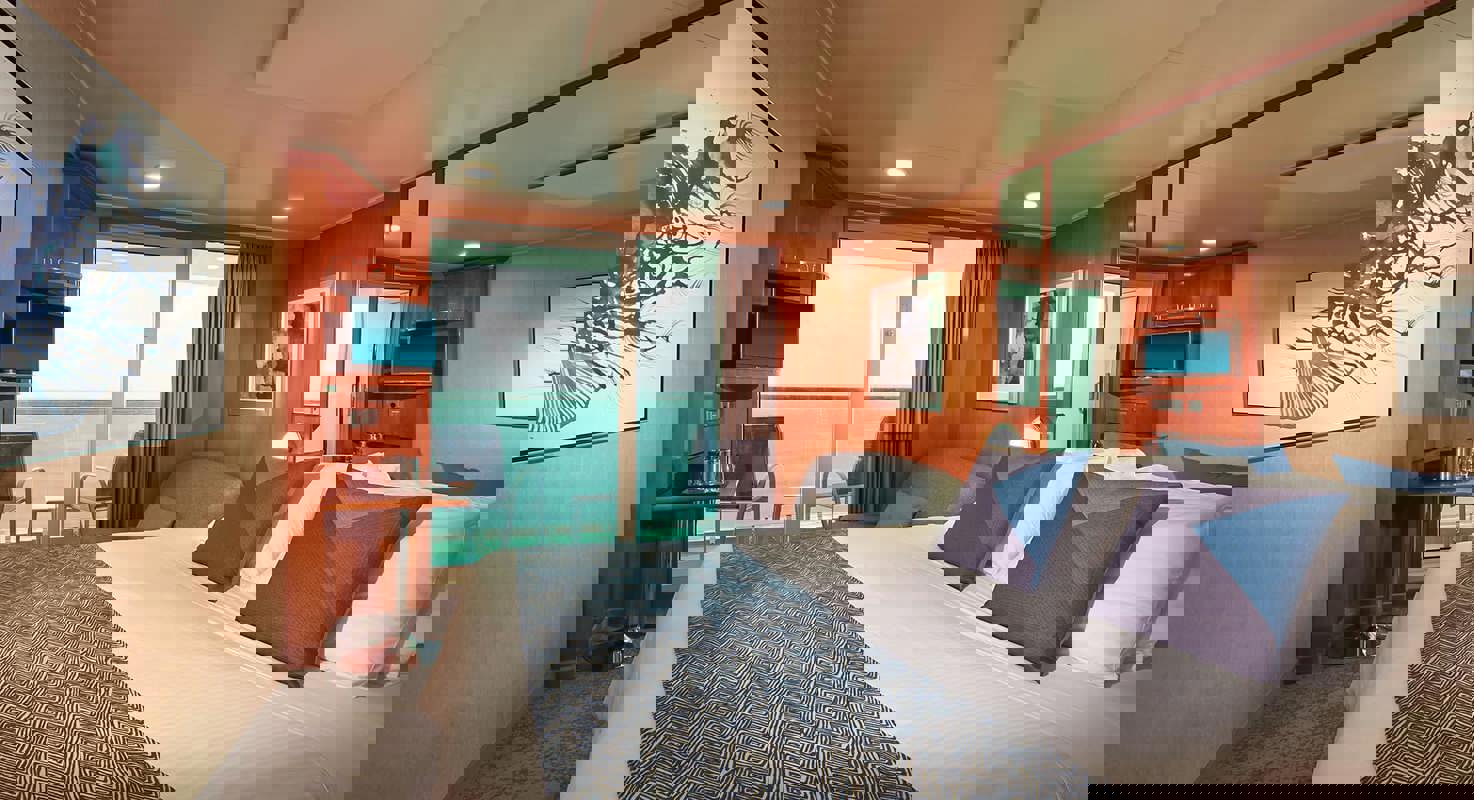 Norwegian Gem - Solo Balcony 1.jpg