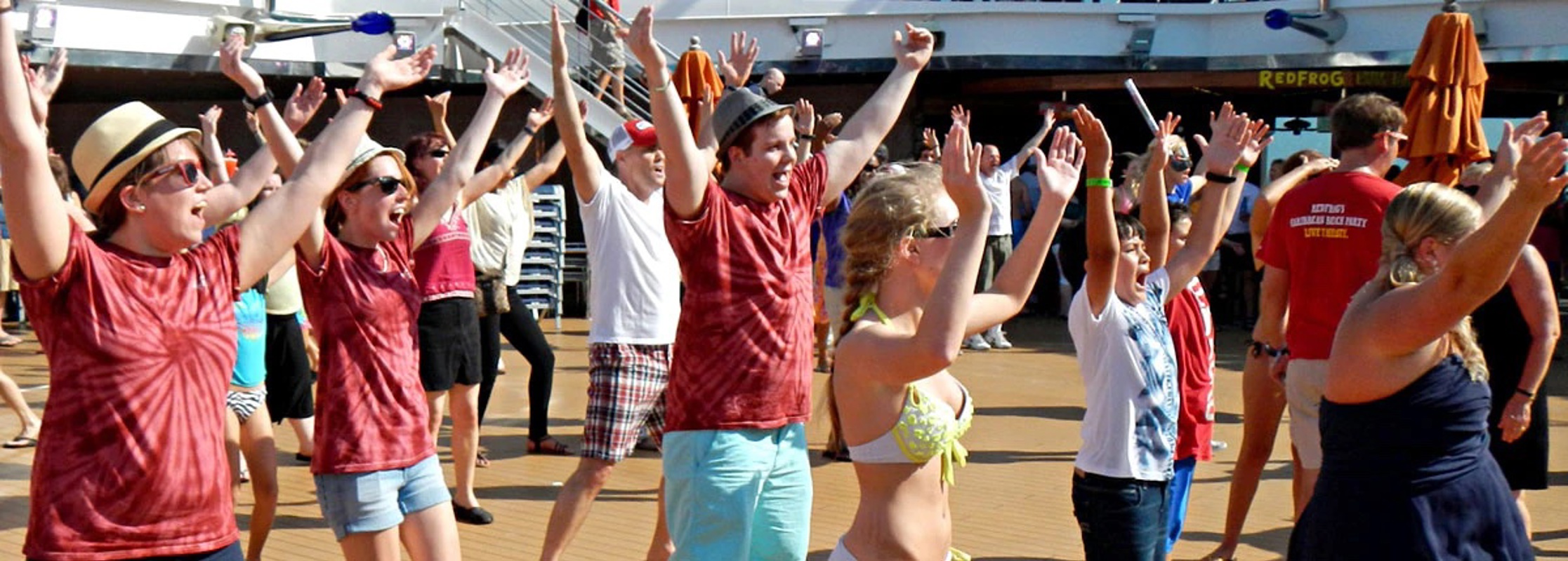 Carnival Cruises Sailaway Party 2.jpg