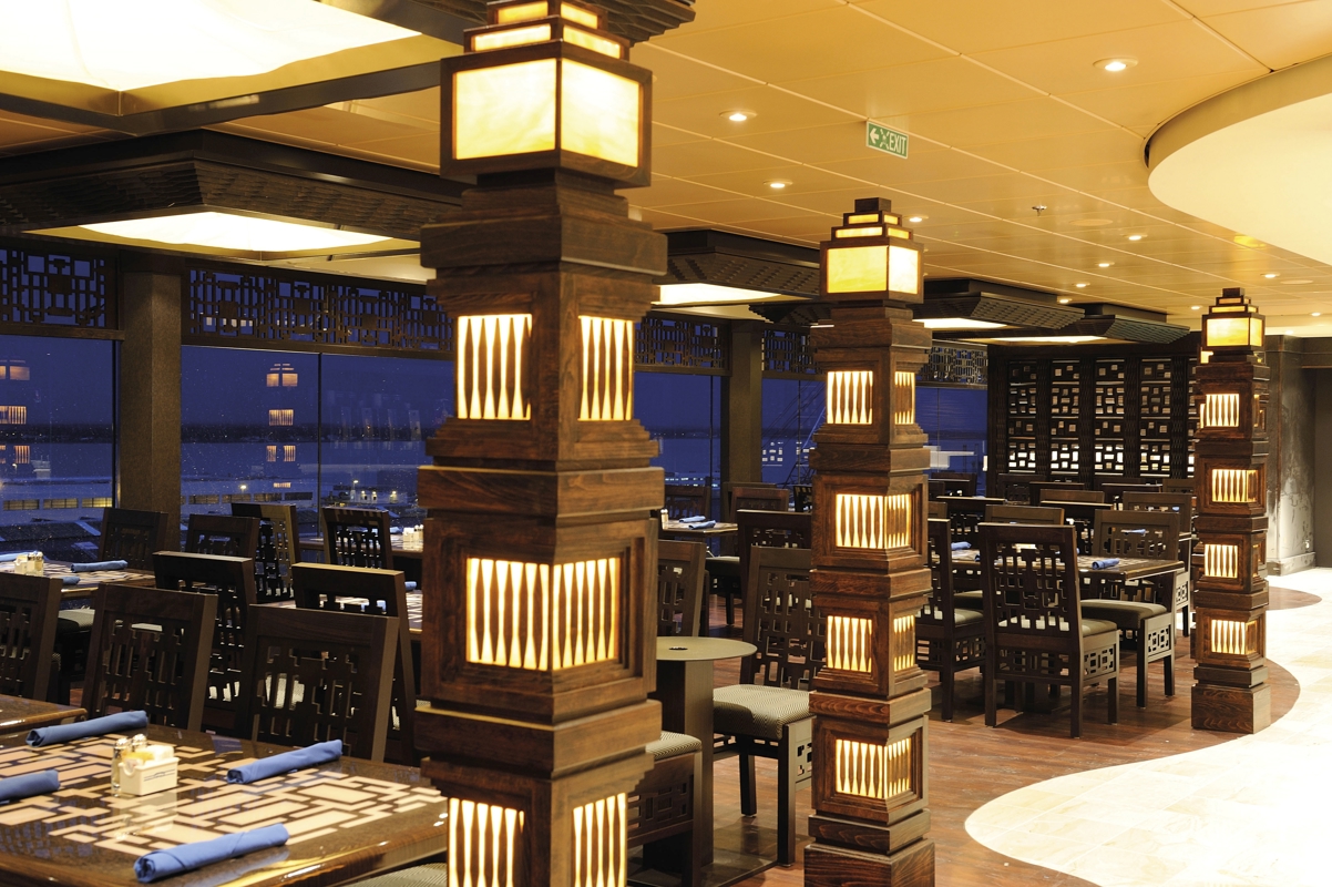 MSC Cruises MSC Fantasia L'Africana Buffet0.jpg