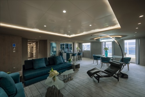 MSC Yacht Club Owner's Suite with Whirlpool Bath