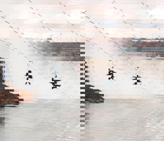 Zipline in Niagara Falls