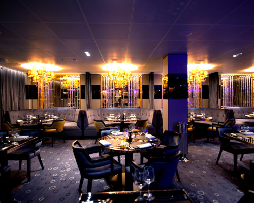 P&O Cruises Britannia Limelight Club 5.jpg