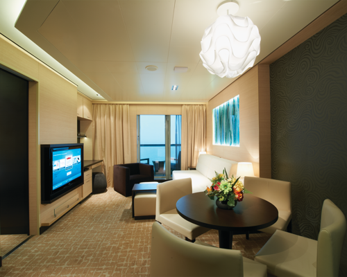 NCL Breakaway H6 Accommodation.png