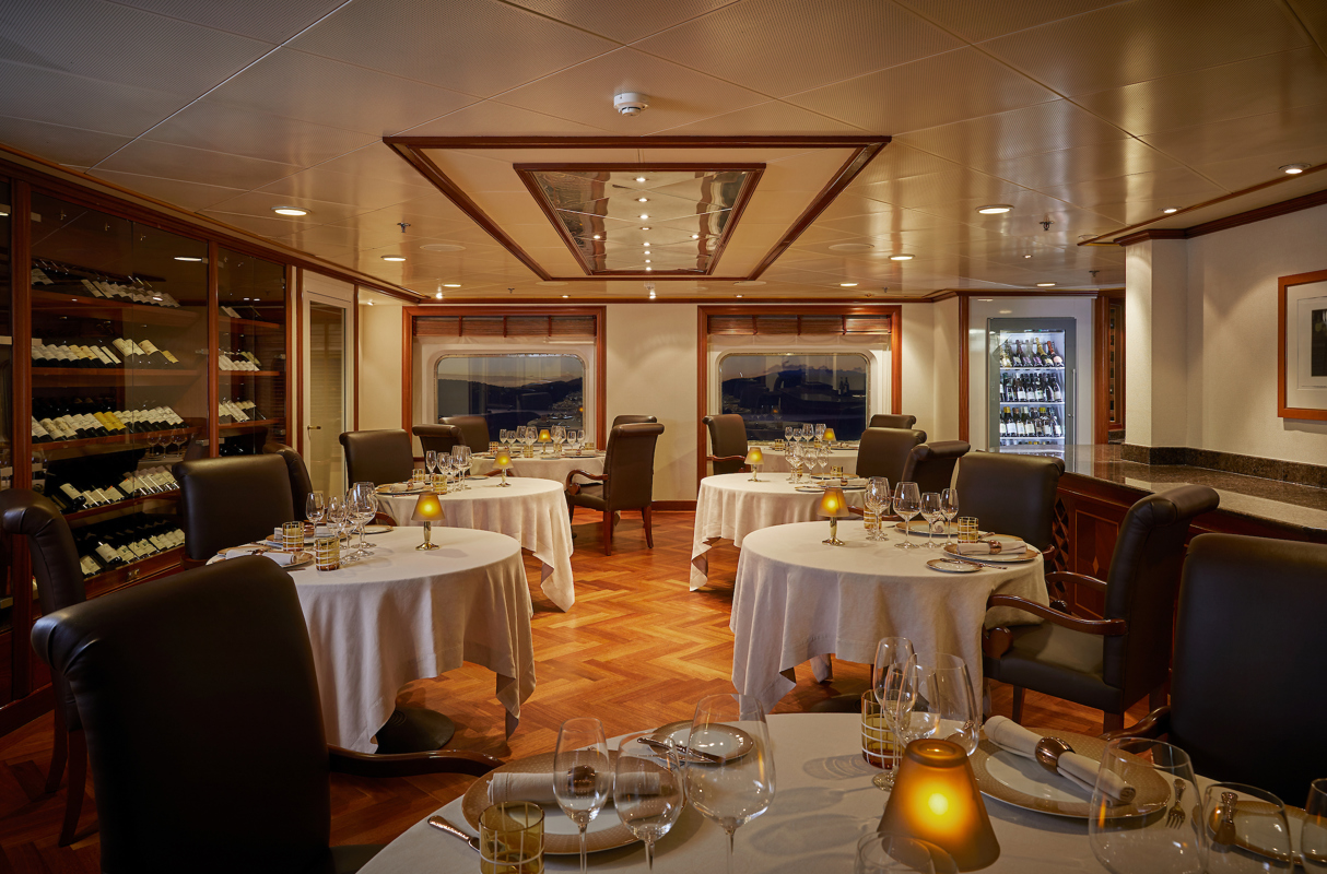 Silversea Cruises - Silver Whisper - La Dame.jpg