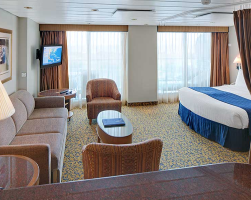 RCI Serenade of the Seas Grand Suite.png