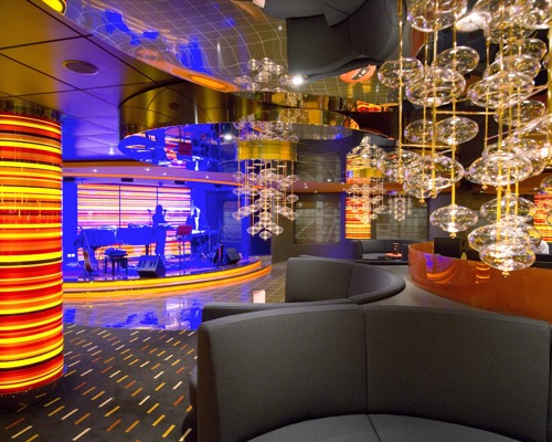 MSC Fantasia Class jazz bar.jpg