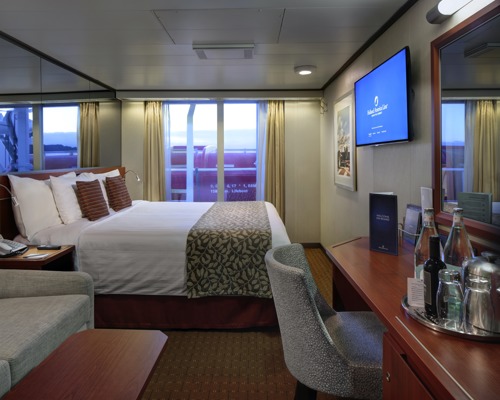 HAL Nieuw Amsterdam Ocean View.jpg