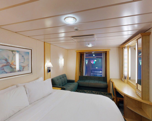 RCI Freedom of the Seas Promenade View Interior CP.jpeg