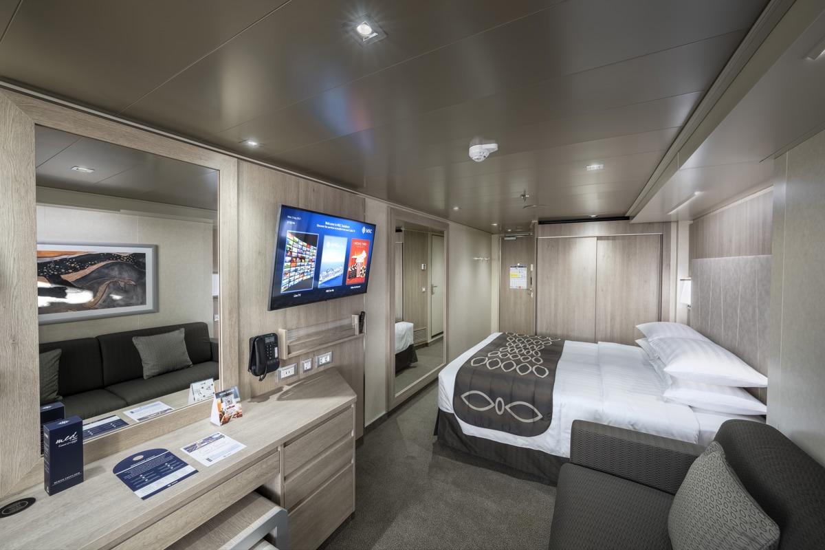 MSC Cruises MSC Seashore Balcony 2.jpg