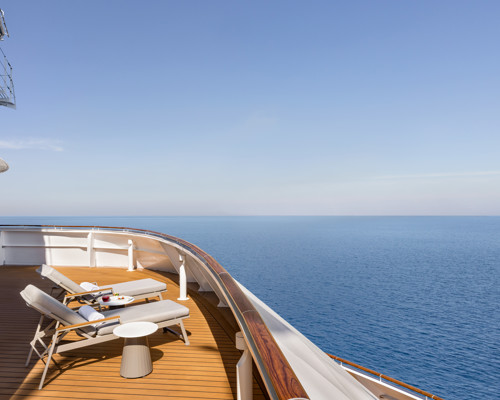 Oceania Cruises A-Class Vista Suite 7.jpg