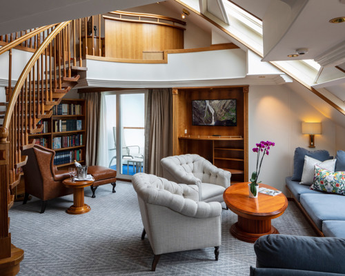 P&O Cruises Aurora Library Suite 1.jpg