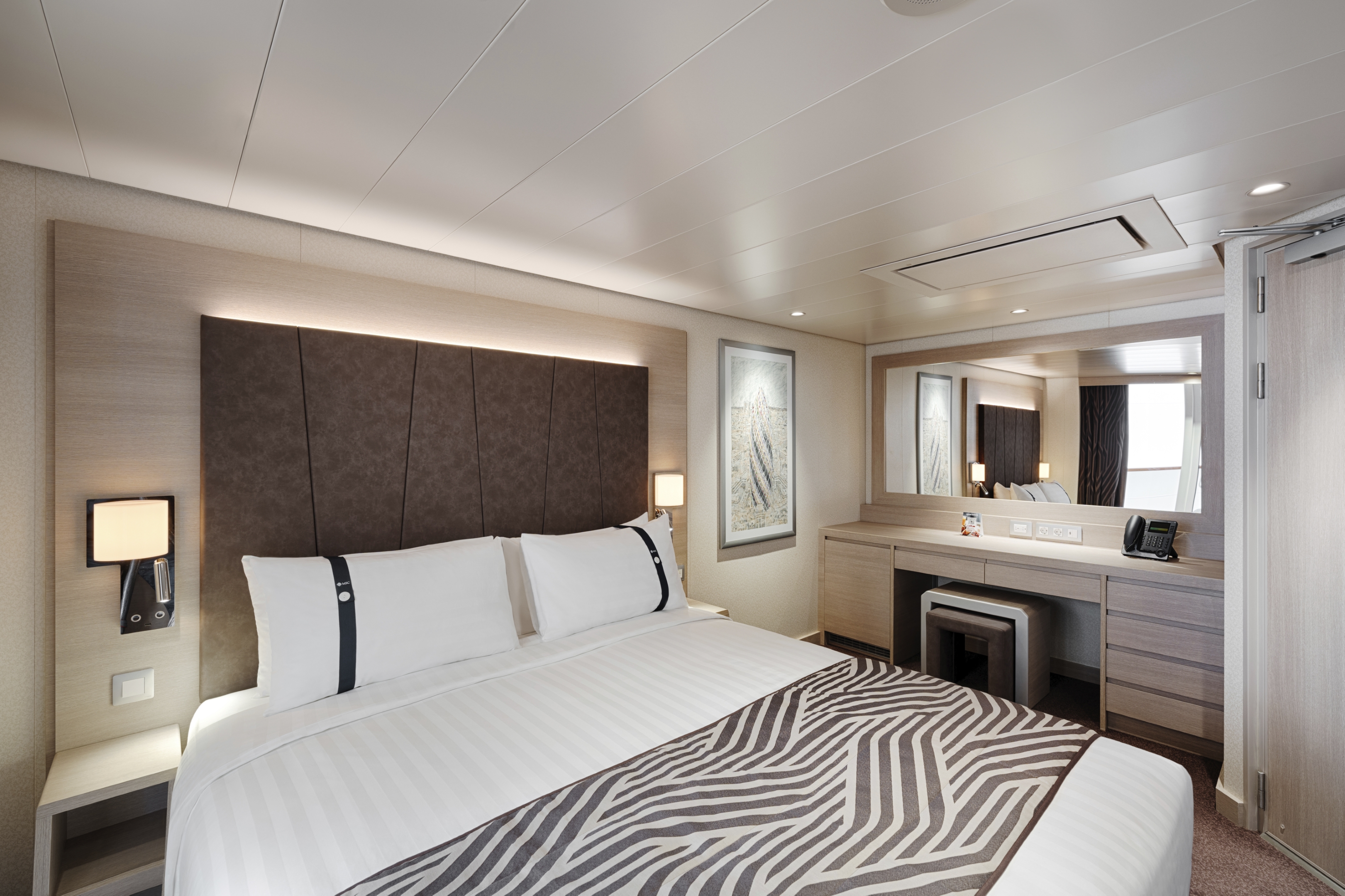Premium Suite Aurea with Promenade & Ocean View