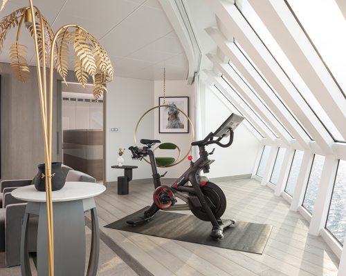 Celebrity Cruises EDGE CLASS Iconic Suite Living Room.jpg