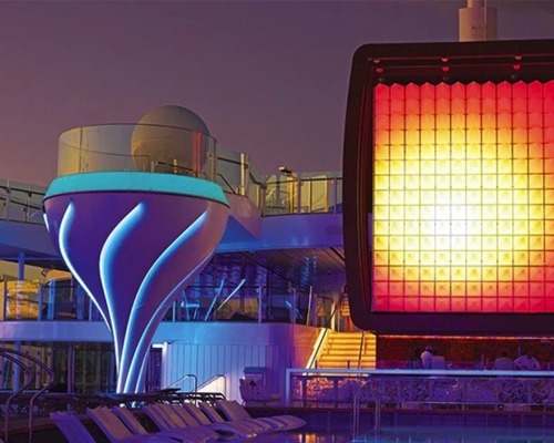 Celebrity Cruises The Pool Bar.jpg