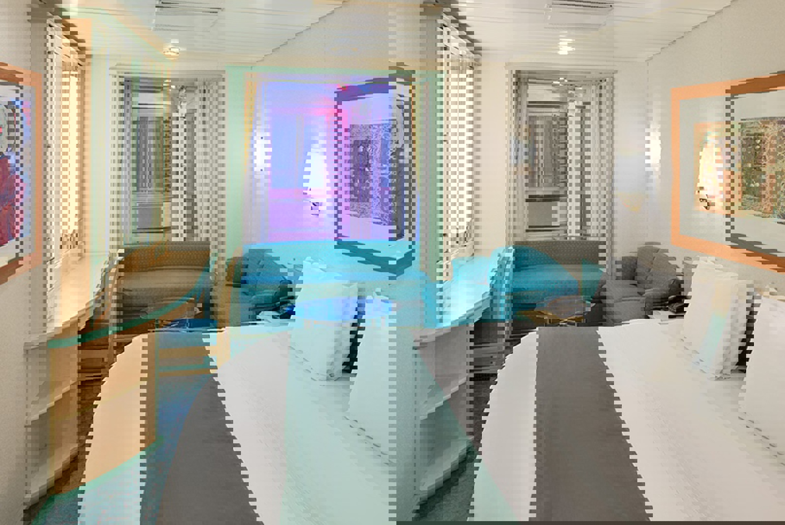 Promenade View Interior