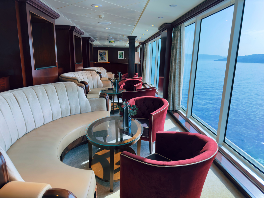 Onboard Thelivingroom JLP 026