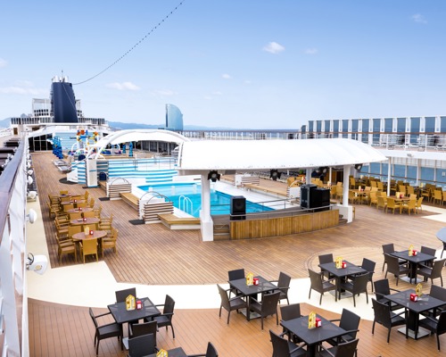 MSC Cruises MSC Sinfonia Cafè Le Piscine Pool2.jpg