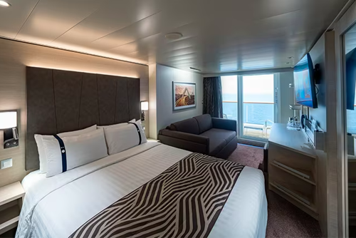 Deluxe Balcony Aurea