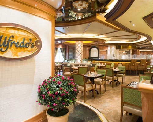 Princess Cruises Royal Class Interior alfredos.jpg