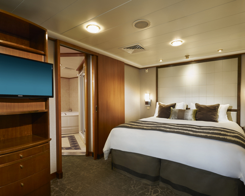 NCL Norwegian Sun Owner's Suite with Large Balcony 2.jpeg