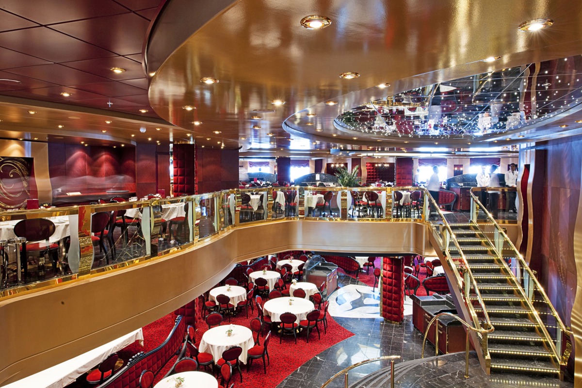MSC Cruises MSC Fantasia Red Velvet 1.jpg