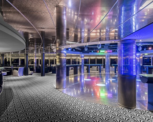 MSC Cruises MSC Sinfonia Pasha Club Disco 2.jpg