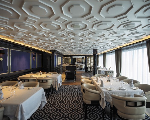 Regent Seven Seas SPLENDOR Prime 7 0.jpg