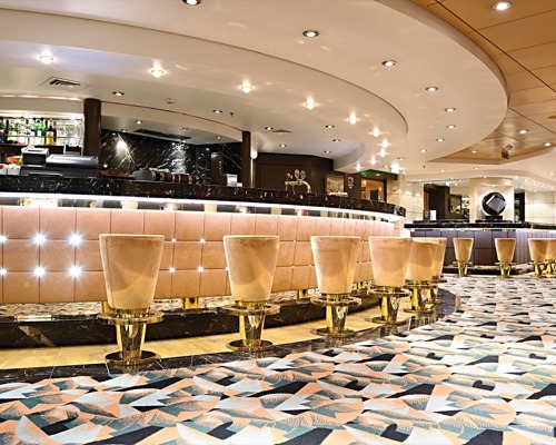 MSC Musica Class gold bar 2.jpg