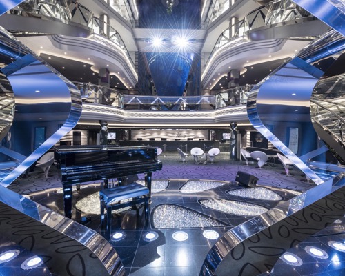 MSC Cruises MSC Belissima Atrium 2.jpg