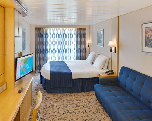 RCI Mariner of the Seas Spacious Ocean View Balcony.jpeg