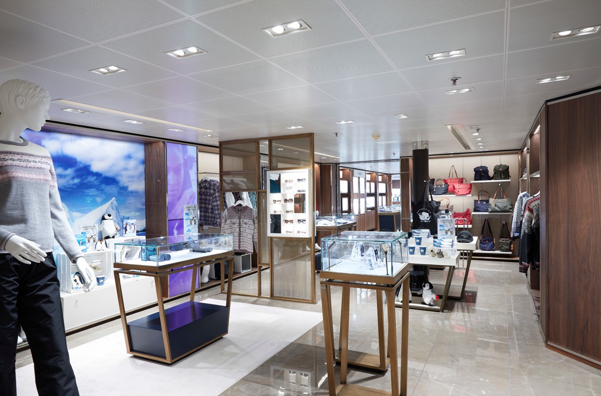 Silversea SILVER CLOUD Boutique 1.jpg