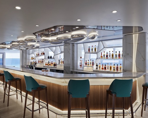 NCL Norwegian Aqua Belvedere Bar 1.jpeg