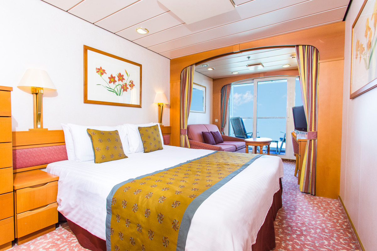 Deluxe Balcony Cabin 