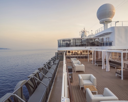 MSC Cruises MSC Seashore Aurea Bar 2.jpg