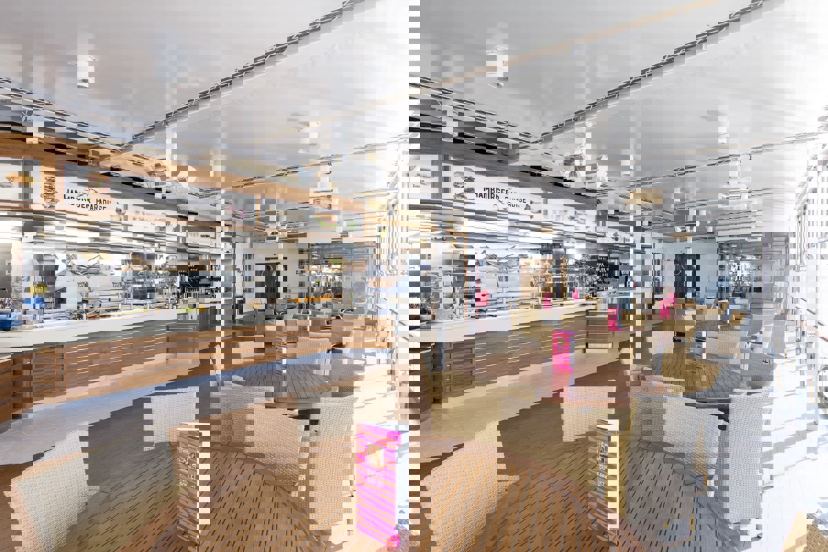 MSC Cruises MSC Lirica La Pergola Hamburgers Paradise 2.jpg