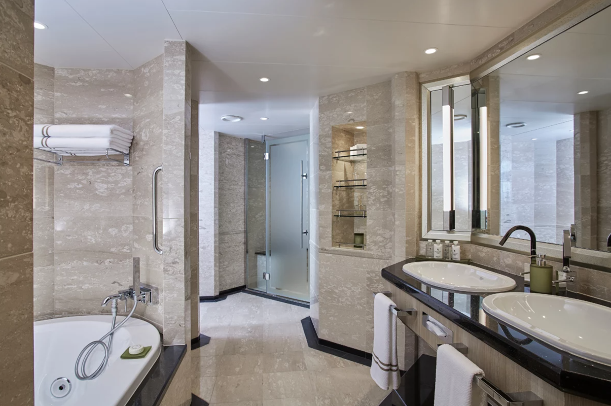 Silversea Cruises - Silver Moon - Owners Suite bathroom.png