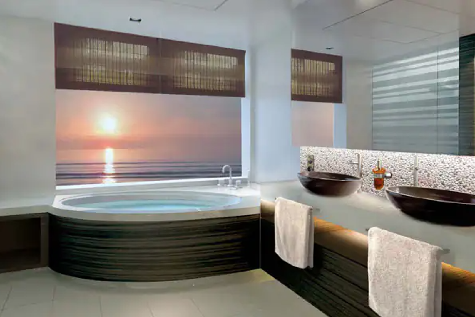 The Haven 2-Bedroom Family Villa with Balcony