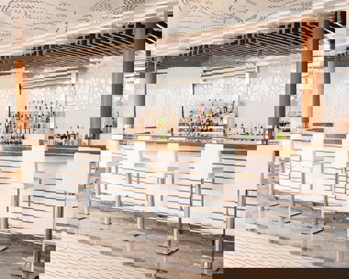 Regent Seven Seas Cruises - Seven Seas Explorer - Pool Bar.jpg