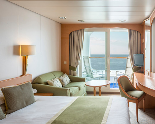 P&O Cruises Aurora Balcony Cabin 1.jpg