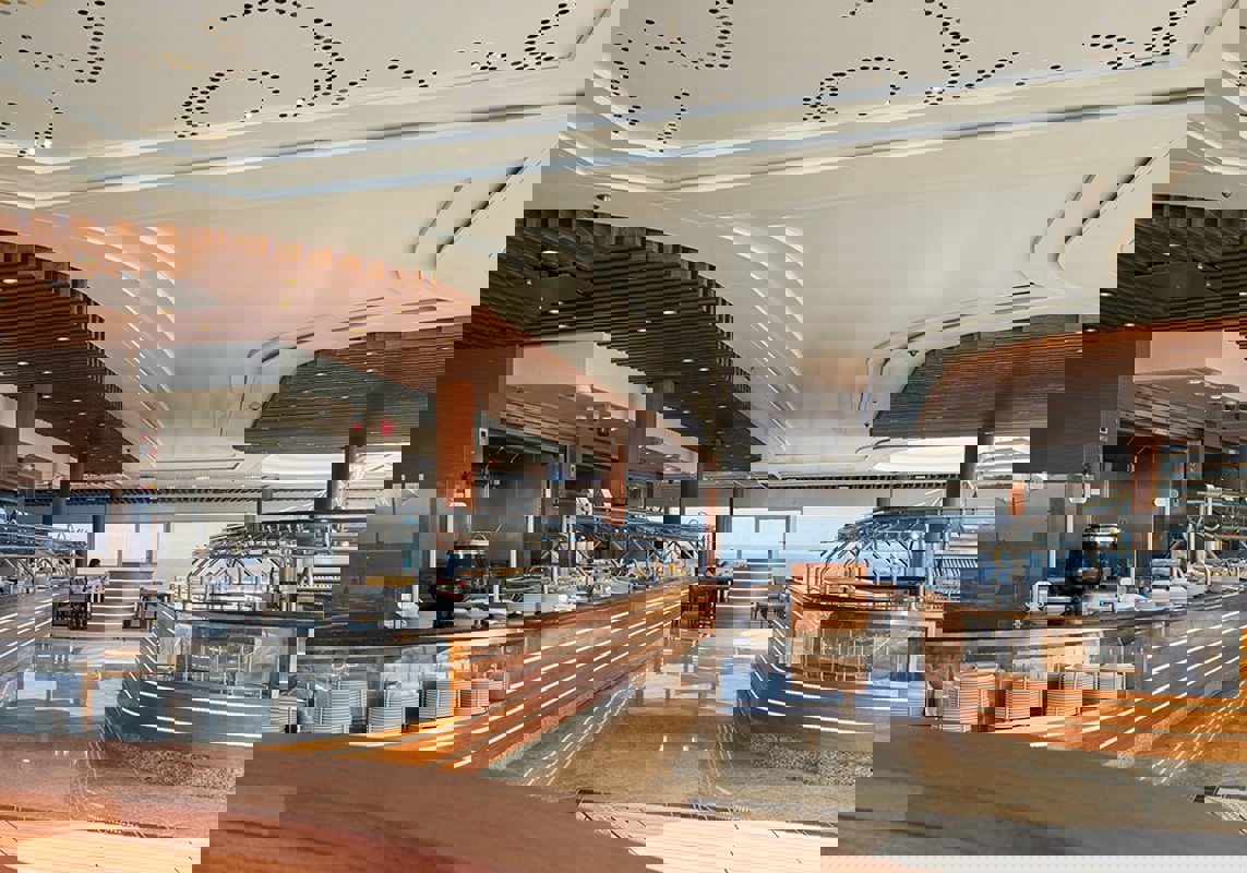 Regent Seven Seas Cruises - Seven Seas Explorer - Pool Grill.jpg