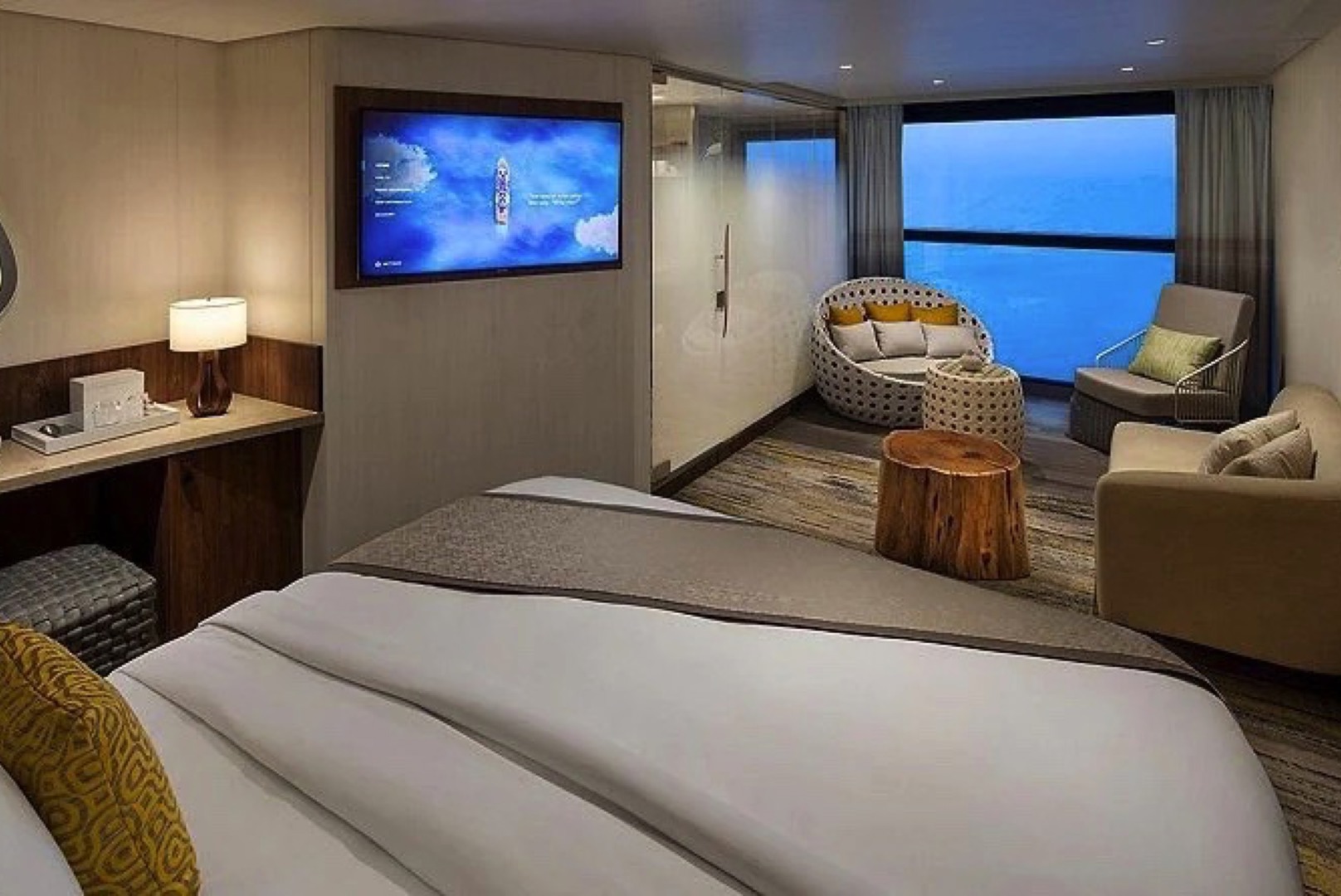 Premium Sky Suite with Infinite Veranda℠