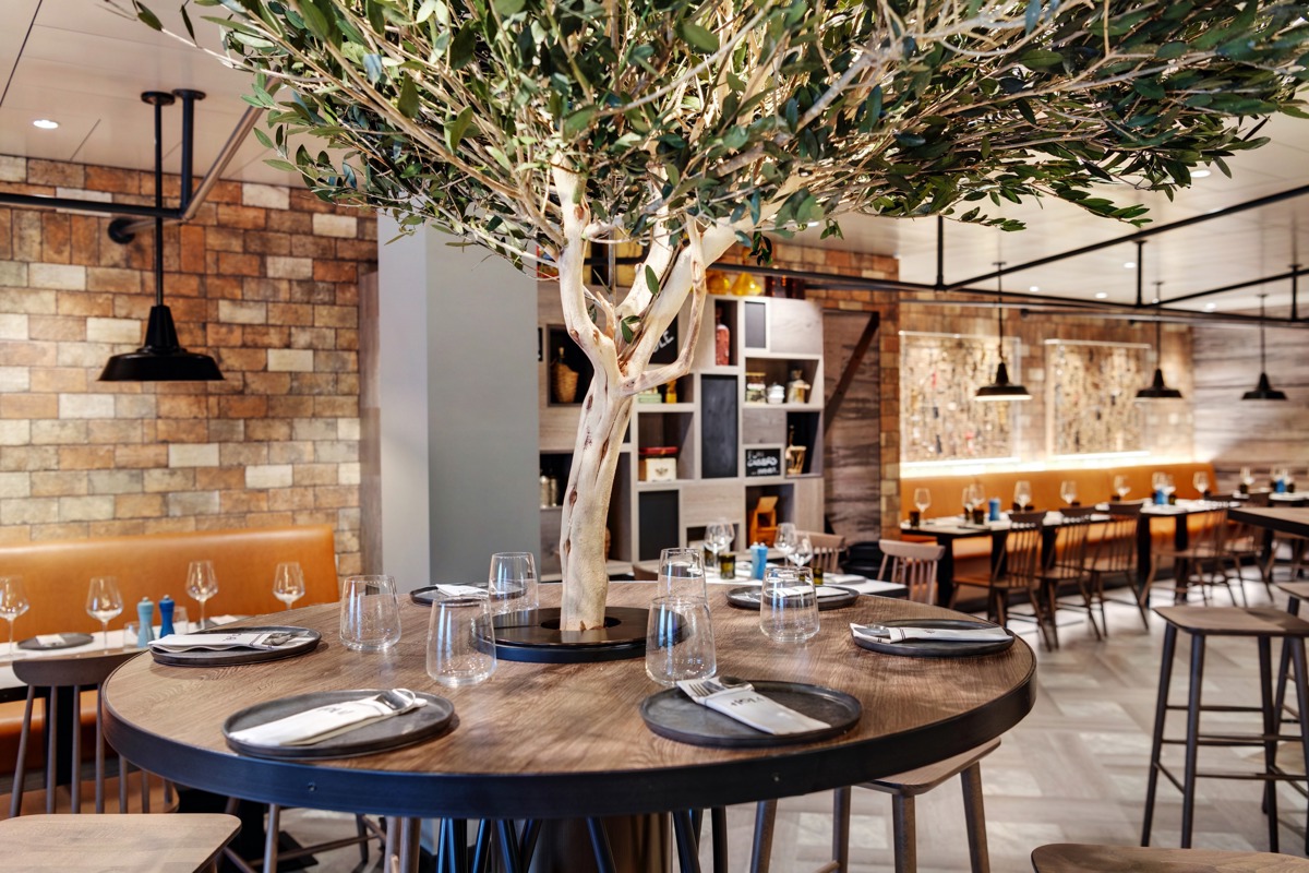 MSC Cruises MSC Grandiosa HOLA! Tapas Bar by Ramón Freixa 6.jpg