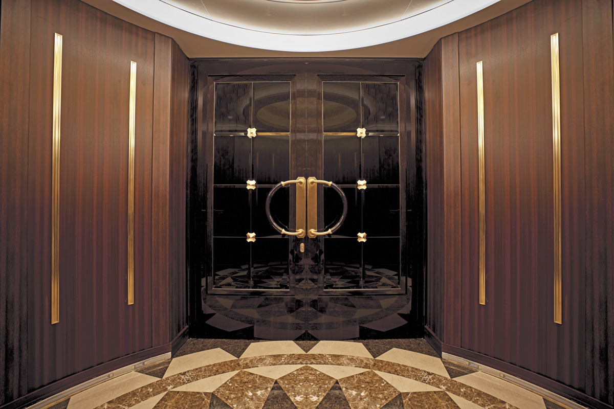 Regent Seven Seas EXPLORER Regent Suite 5.jpg