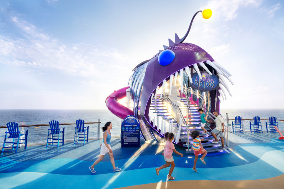 Royal Caribbean International Wonder of the Seas Ultimate Abyss 4.jpg.jpg