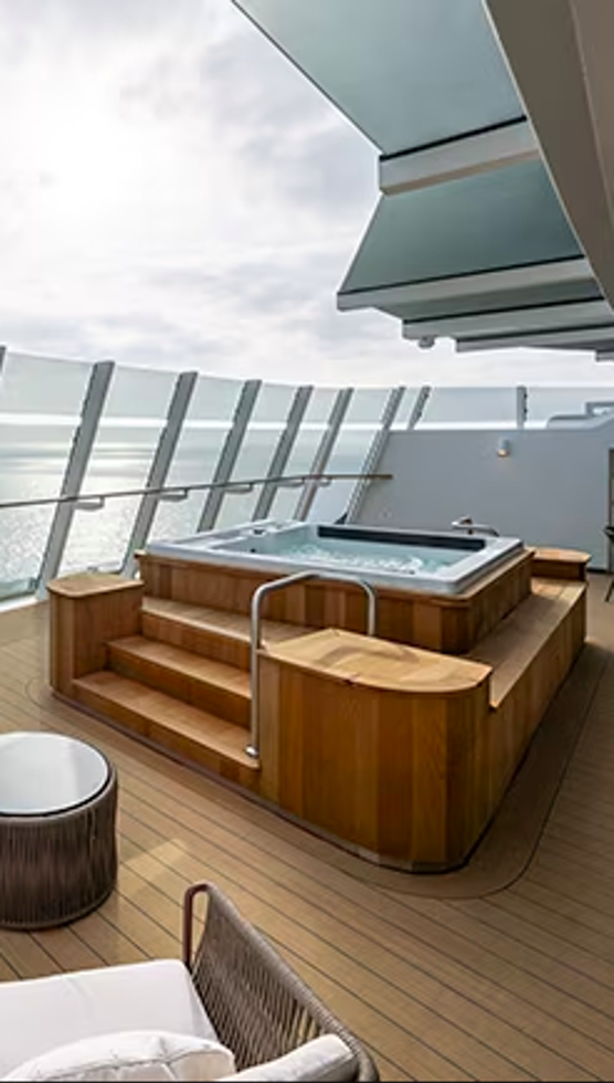 MSC Yacht Club Suite with Whirlpool as seen on MSC World America